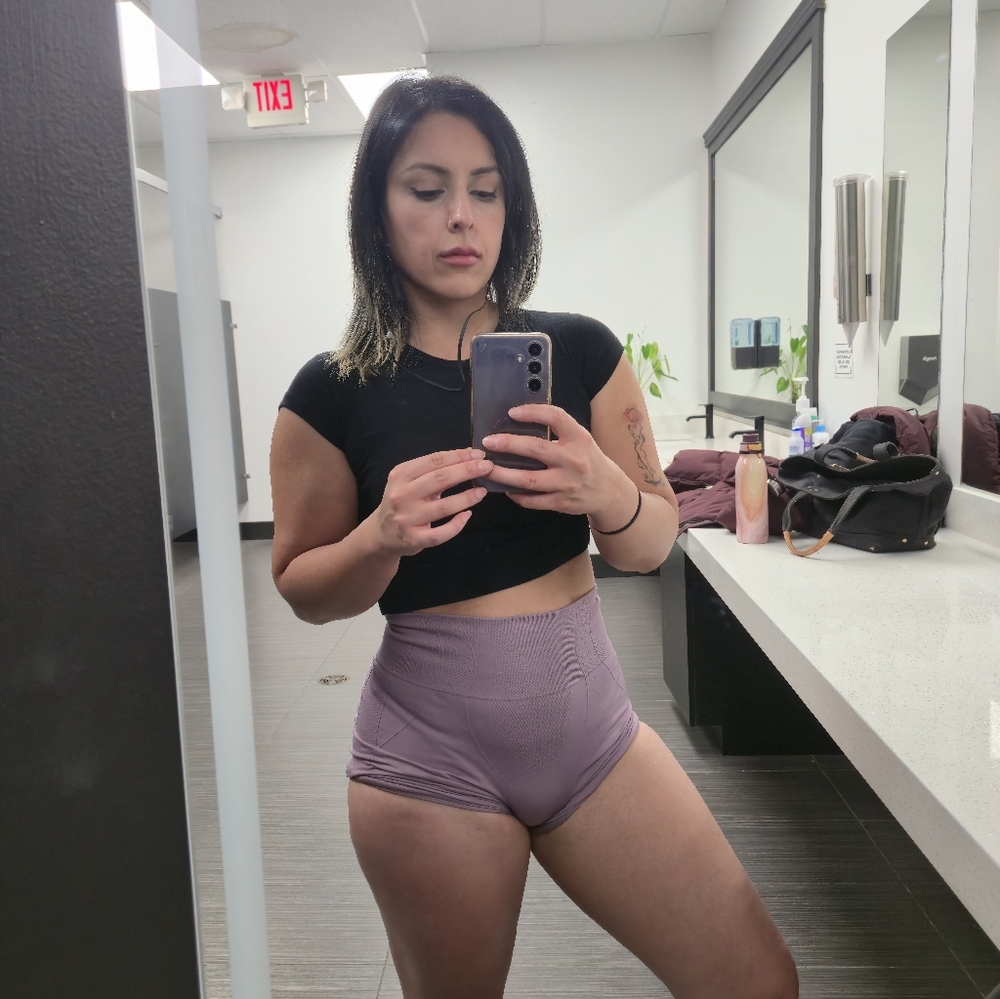 Meet your Posher, Venus